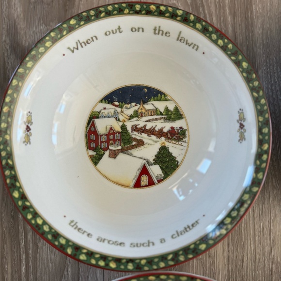 A Christmas Story Portmeirion Bowls Set - 4pc - Picture 4 of 6